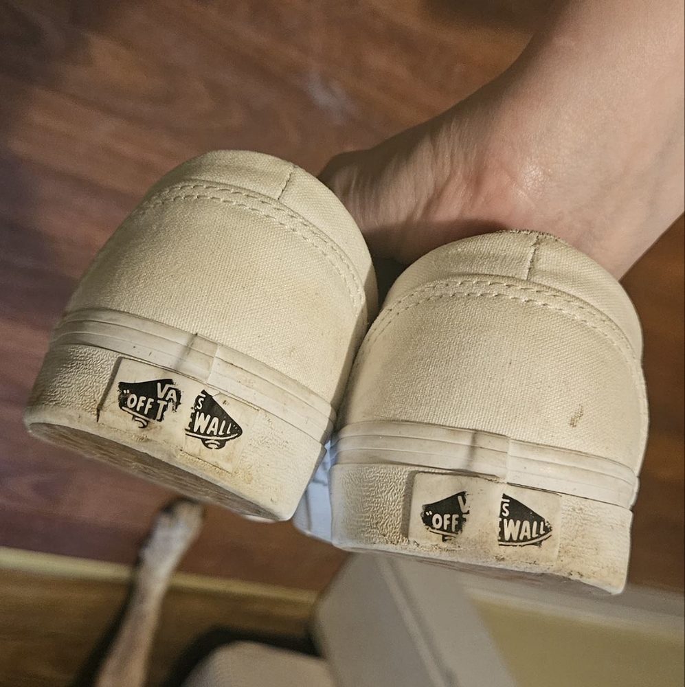 Asher Vans - image 3